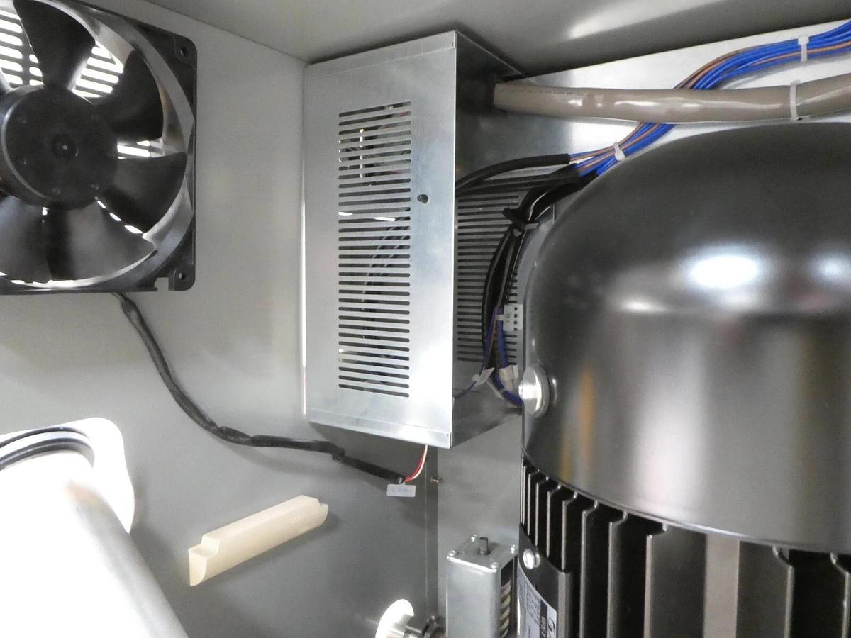 Used HRZ008-L SMC INR-496-005 Recirculating Thermo Chiller Dented Working Surplus
