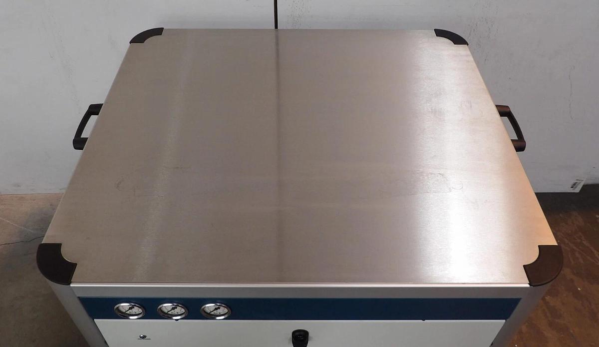 Used Peak Scientific MS Table 1N Mass Spectrometer Table Infinity Bench Module As-Is