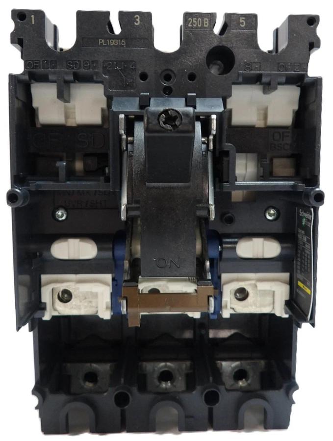 Used Schneider Electric LV431390 Compact Circuit Breaker NSX 250B Lot of 10 Working