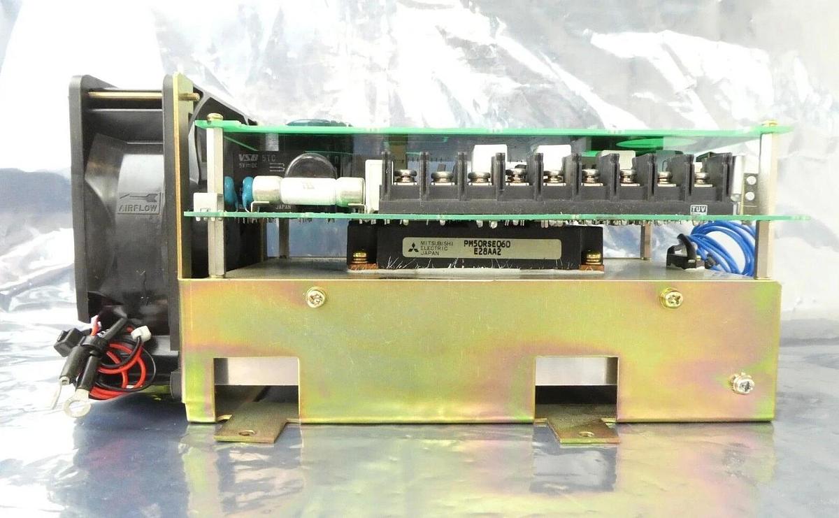 Used Yaskawa Electric CLSR-CB-1CN2AY1 Power Supply CLSR-CC-1CN2BY1 Nikon NSR Working