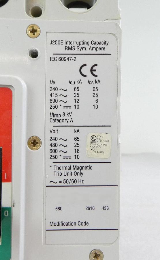 Used Eaton JGE3250NN Industrial Circuit Breaker J250E 69D2551G10 Lot of 2 Working