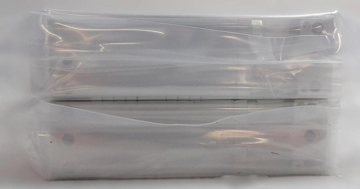 Horiba STEC SEC-Z714AGX Mass Flow Controller MFC 1000 SCCM N2 Lot of 2 New