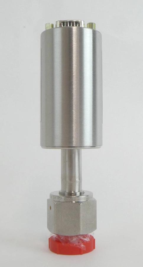 MKS Instruments 750D22TCE2RA Baratron Pressure Transducer Lot of 2 New