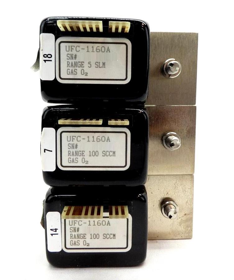 Used UNIT Instruments UFC Mass Flow Controller MFC UFC-1160A UFC-1020 Lot 21 Untested