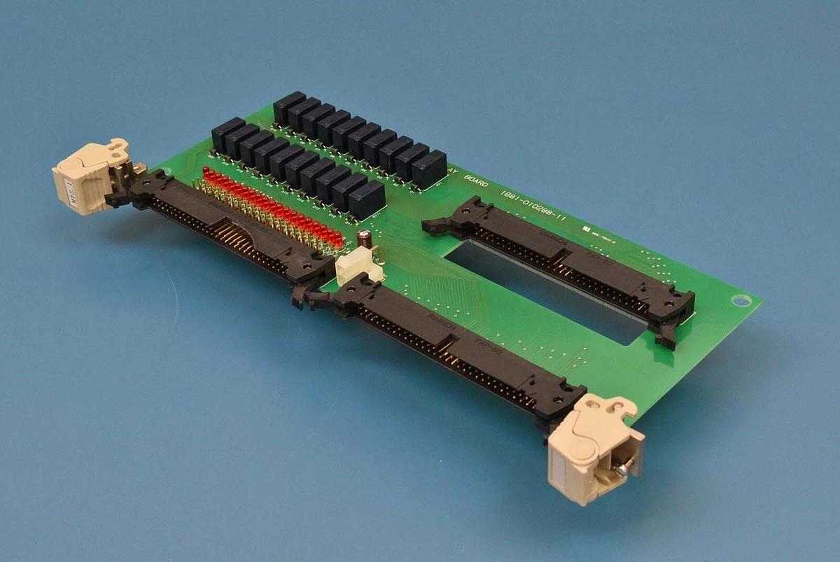 Used Tokyo Electron 1B81-010288-11 PCB 2C-20 Relay Board
