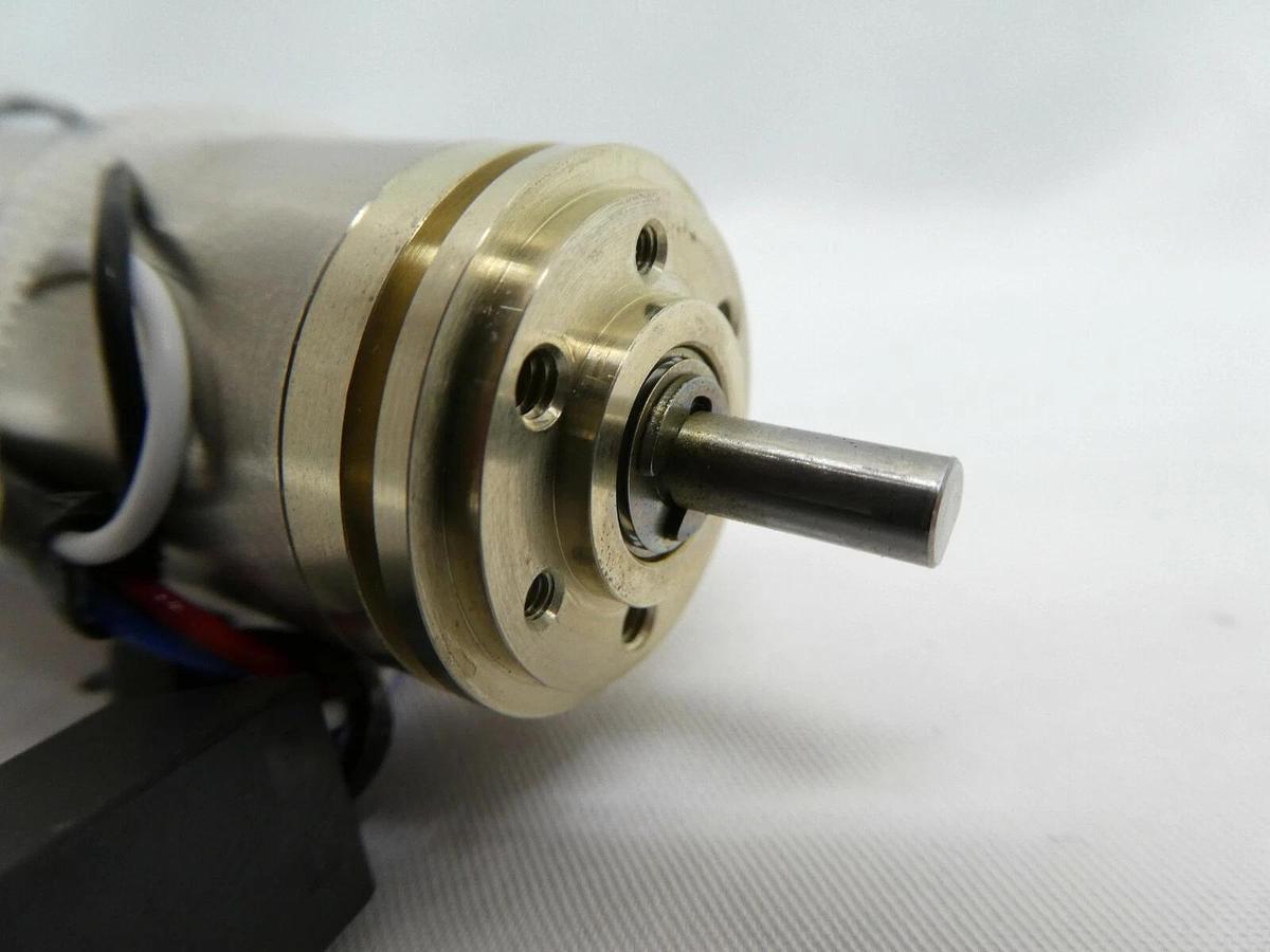 Used Faulhaber Minimotor 2251R012S Motor Nikon NSR-S306C DUV System Working