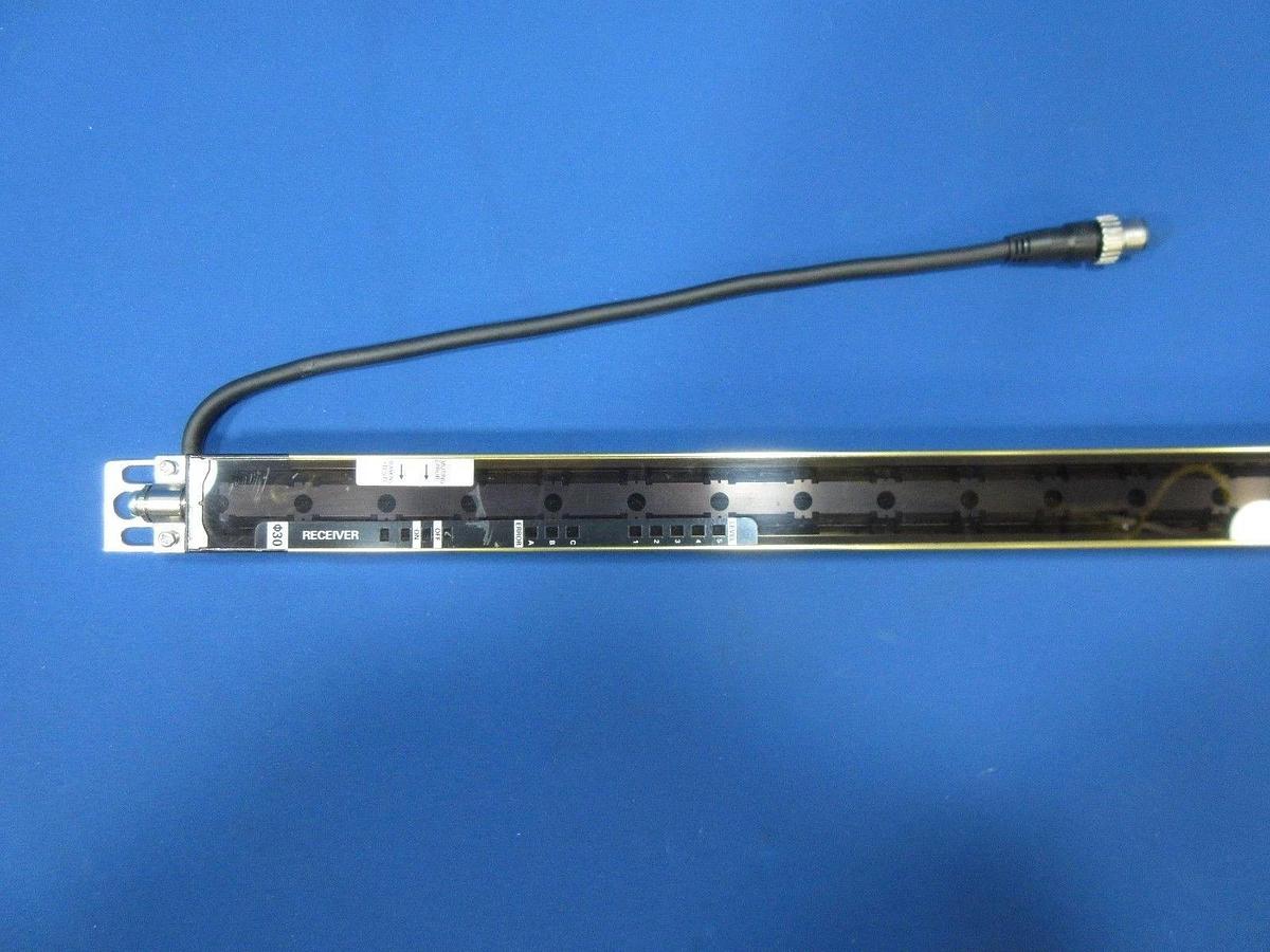 Used Omron F3SJ-A0570P30-D Safety Light Curtain Receiver Sti Type 4 ESPE used working