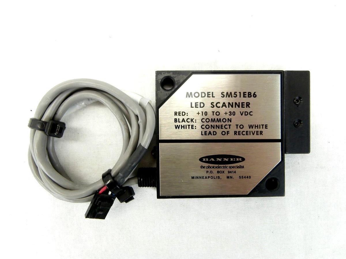 Used Banner SM51RB6 LED Scanner R/H Emitter KLA Instruments 750-657649-02 2132 Used