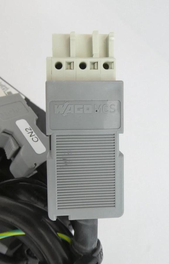 Used Yaskawa America SGMPH-01AAE-YA12 AC Servo Motor Assembly Working