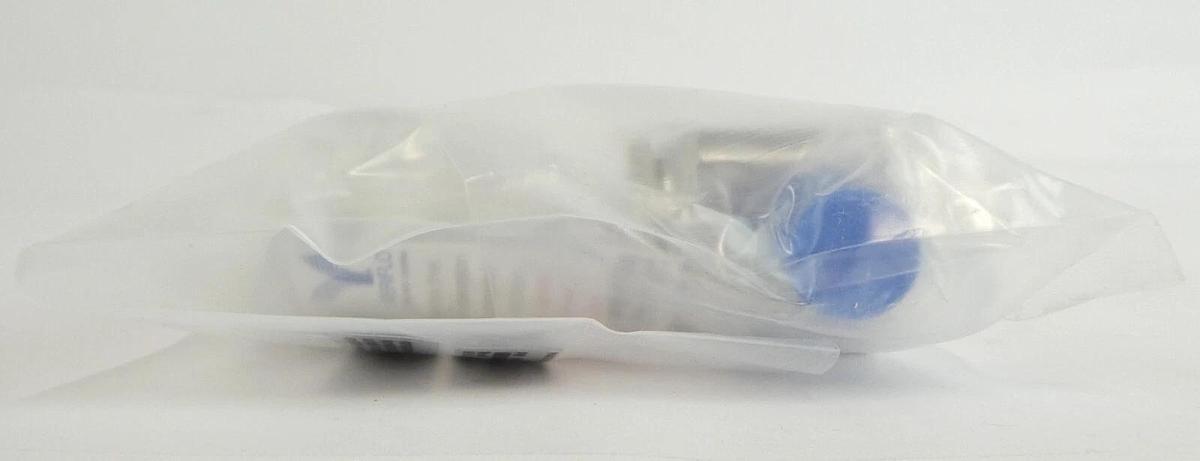 Parker Veriflo 54010368 Ultra-High Purity Valve 945AOPLPNCSTS8VESP Lot of 3 New