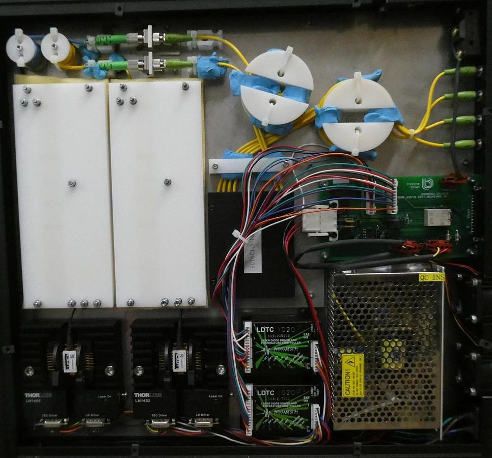 Used Sekidenko 991-0001-00 Rack Mount Laser Delivery System LDTC 1020 LM14S2 Surplus