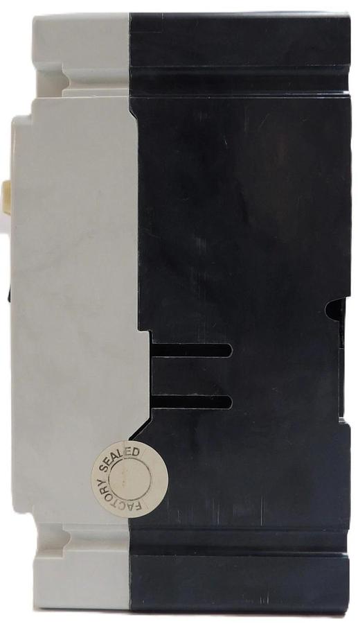 Used Siemens VDE 0660/IEC 947-2 3 Pole Circuit Breaker Working