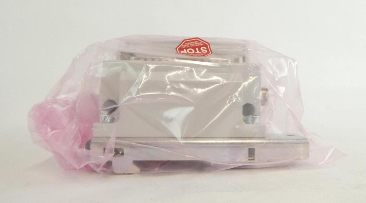 AMAT Applied Materials 0190-89628 5-Port Pneumatic Manifold Lot of 2 New Spare