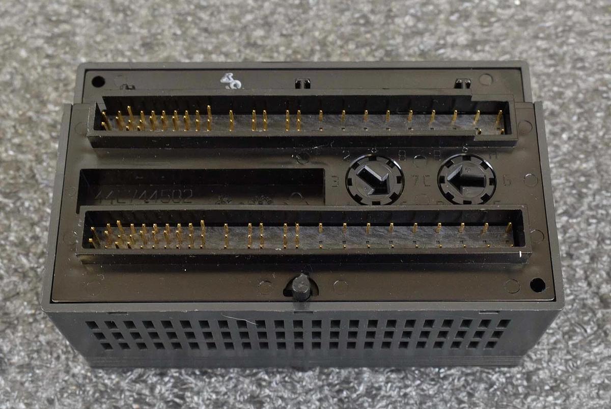 Used GE Fanuc IC200MDD842E Input / Output Module