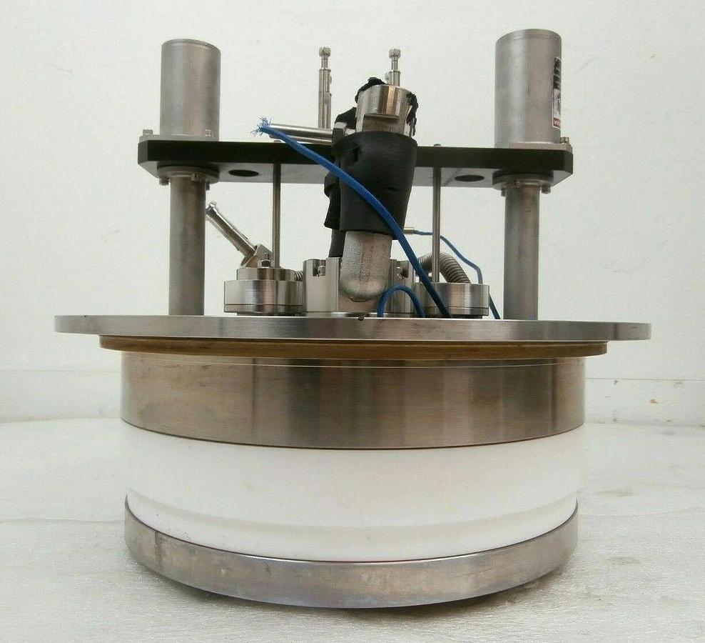 Used Hitachi Chamber Feed-through M-712E Shallow Trench Etcher System Untested As-Is