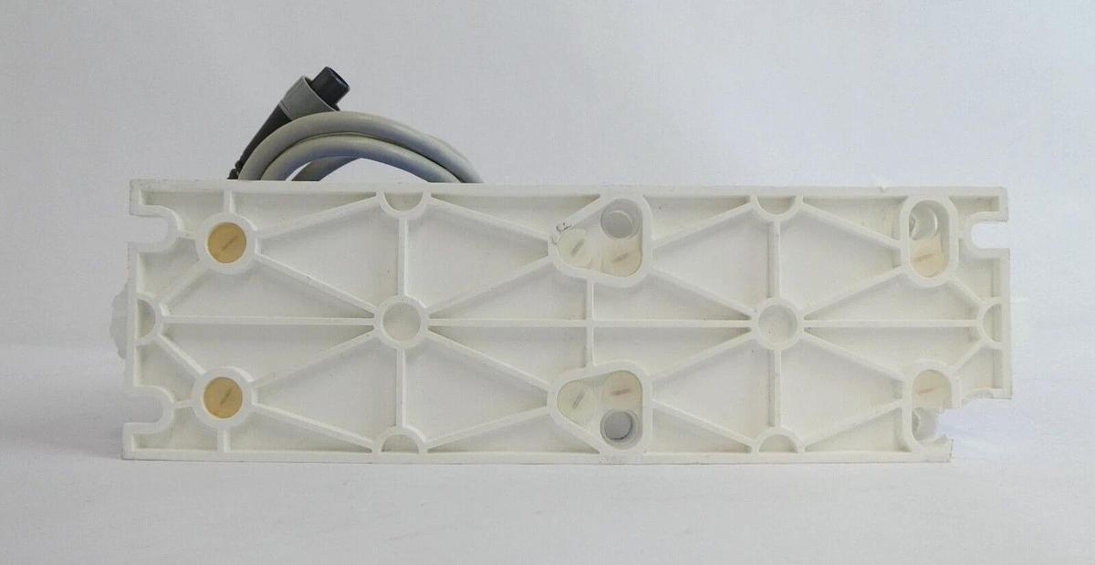Used Entegris 6500-T5-F03-H04-M-P2-U1 InVue Integrated Flow Controller Working