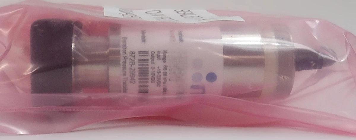 MKS Instruments 872B-29942 Baratron Pressure Transducer 872B New Surplus