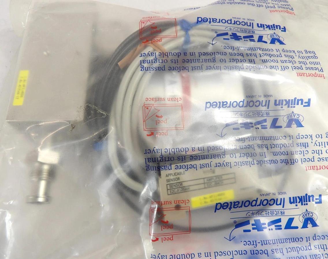 Used Fujikin FBDAL-RS20-9.52X6.35-2B3-PA-LFN Diaphragm Valve Assembly New Surplus