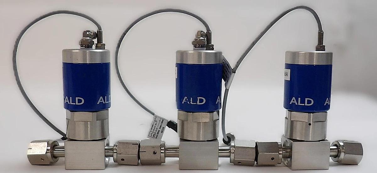 Used Swagelok 6LVV-ALD6HFR4-P-CS-NV Pneumatic Diaphragm Valve Reseller Lot of 3