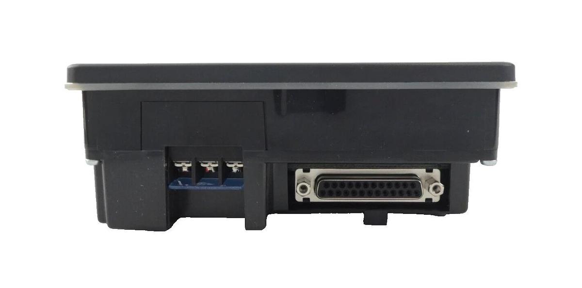 Refurbished Fuji Electric UG221H-LC4 6" Touchscreen LCD Monitor TEL 5014-000520-12R Lot of 4