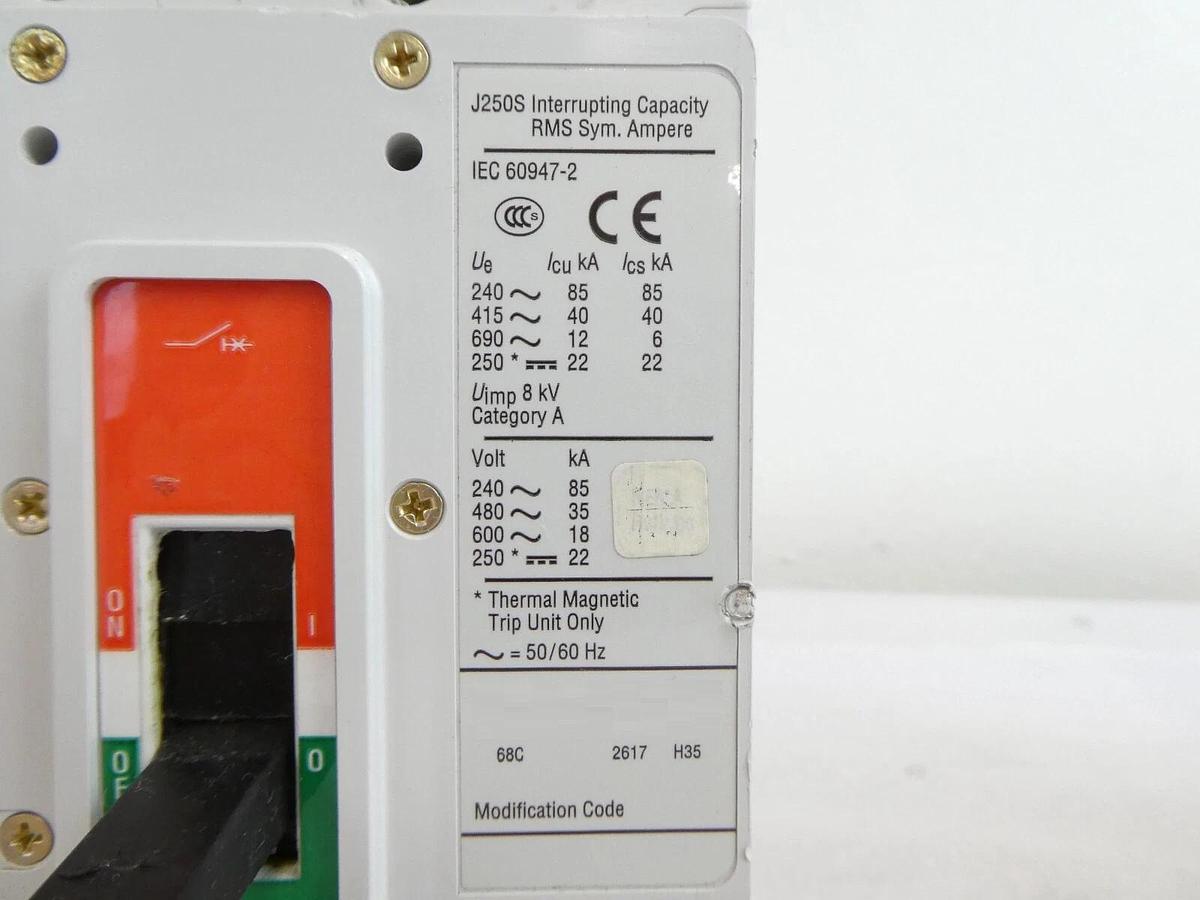 Used Eaton JGS3250NN 3-Pole Industrial Circuit Breaker J250S Lot of 3 Working Spare