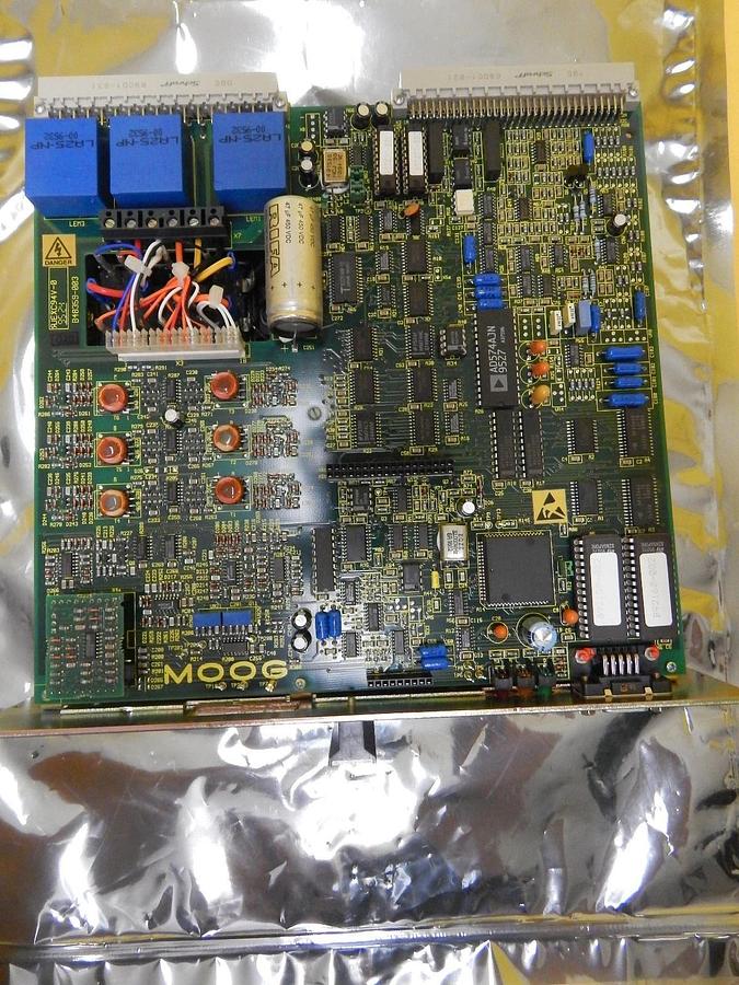 Used Bosch 1070917160 Servo PCB Module SM 3.5/8 G16 B48359-003 MOOG Used Working