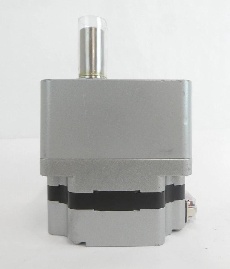 Used Oriental Motor BLM5120HP-GFV Motor W/Gear Head GFV5G10S Lot of 2 Working Spare