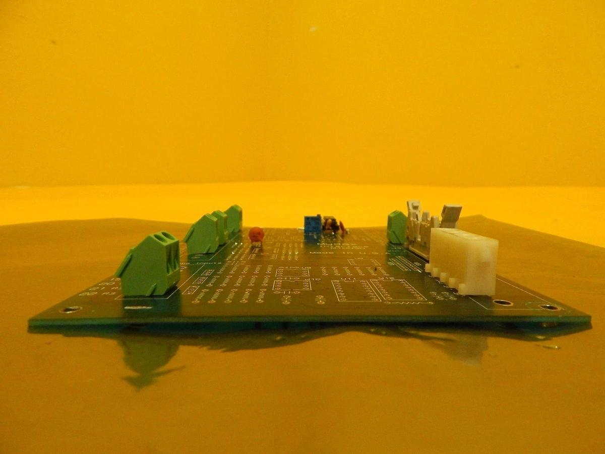 Used Mydax M1003D I/O Interface Board PCB Chiller 1M9W-T Used Working