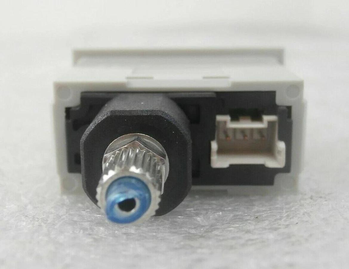 Used Sunx DP4-52Z Compact Digital Display Pressure Sensor DP4 Series Lot of 3 Working