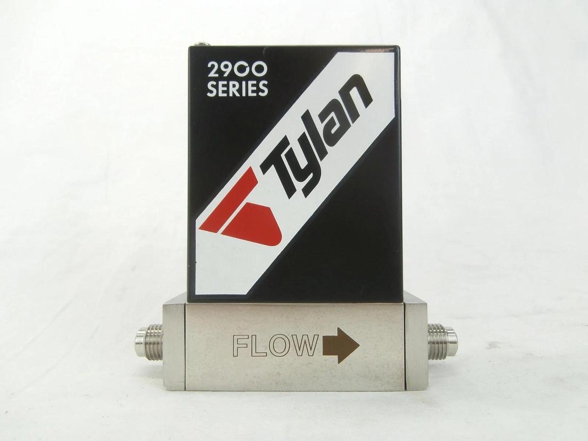 Used Tylan General FC-2902M Mass Flow Controller MFC 2900 Series 5 SLPM O2 Used