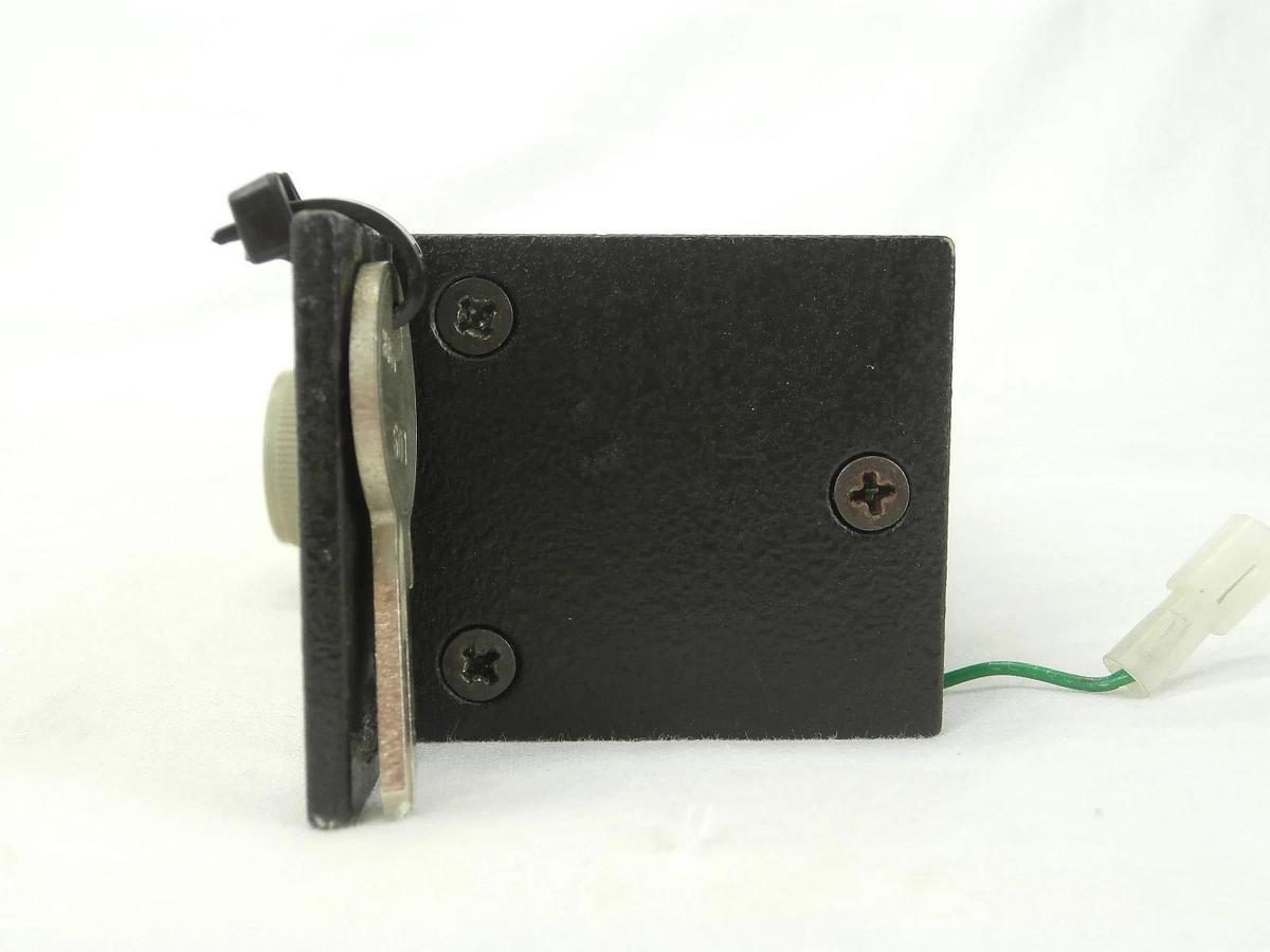Used MDX-052 AE Advanced Energy 2052-018-B Remote Interface 3152052-018 B Working