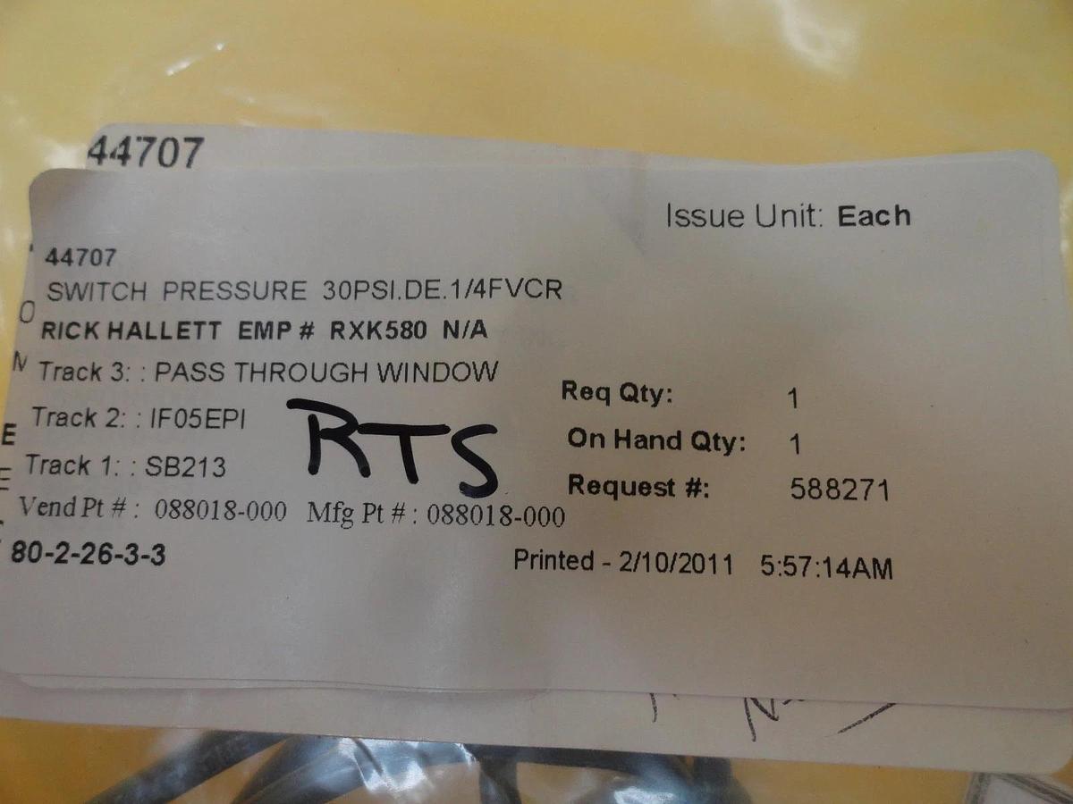 ITT Aerospace Controls 088018-000 Neo-Dyn Pressure Switch 98087-173P5S115 New