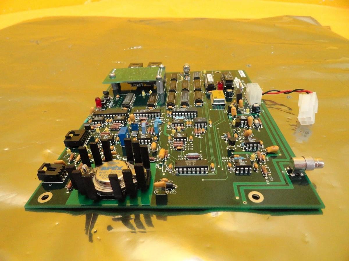 Used Ultrapointe 0025243 Fast Z Controller PCB Board KLA-Tencor CRS-3000 Used Working