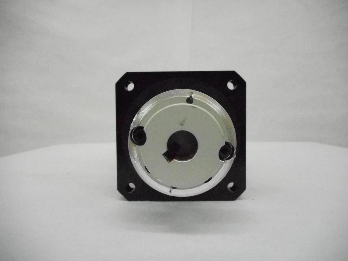 Used Sanyo Denki 103G814-5730 Motor With Thomson Micron X32-113-353 Gear Head XDT90-0