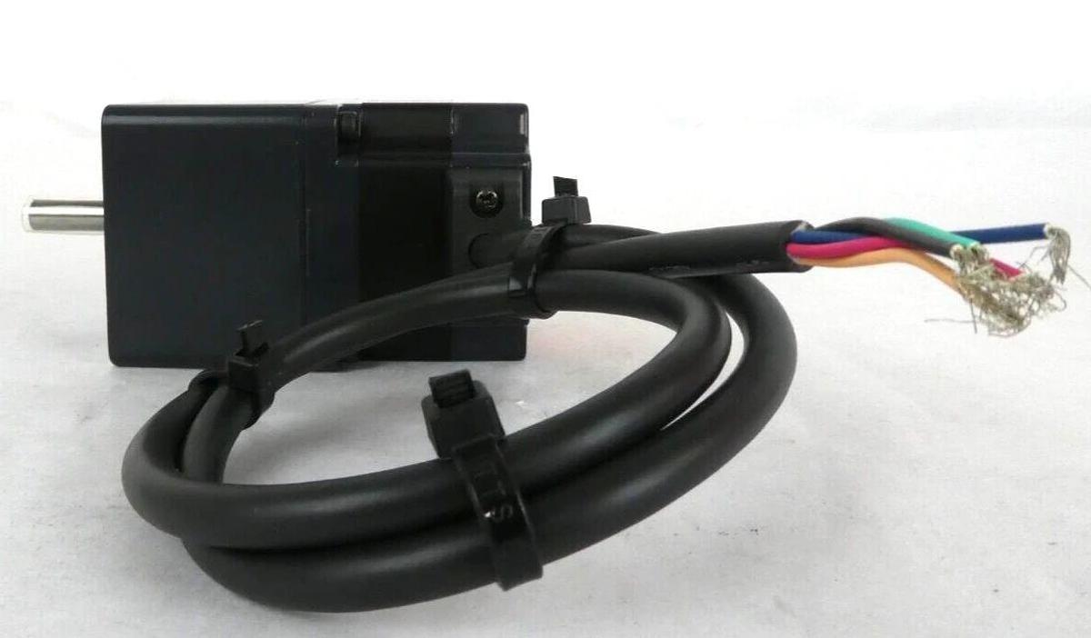 Oriental Motor PK564AE-T7.2 5-Phase Stepping Motor VEXTA TEL DS040-003870-1 New