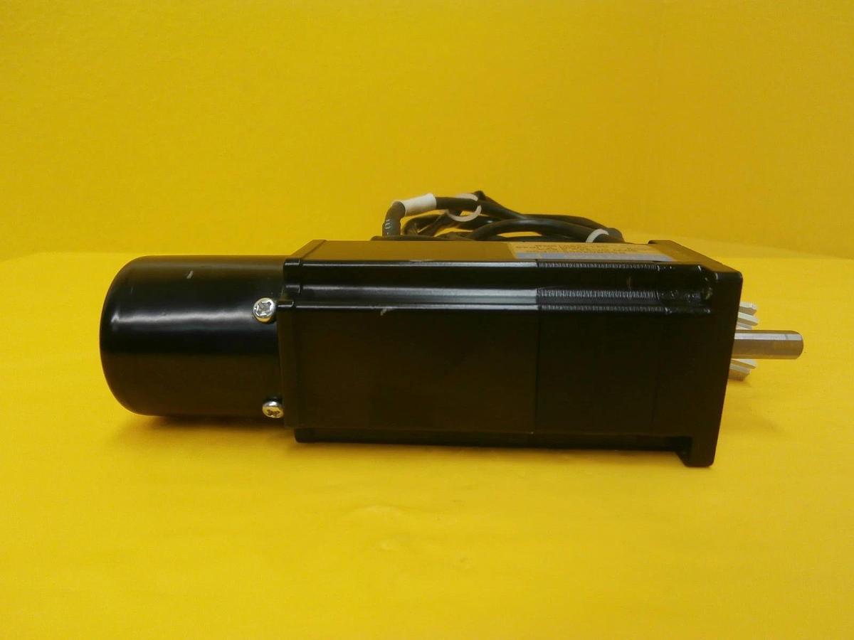 Used Sanyo Denki P50B04005JCP00 AC Servo Motor SANMOTION P Used Working