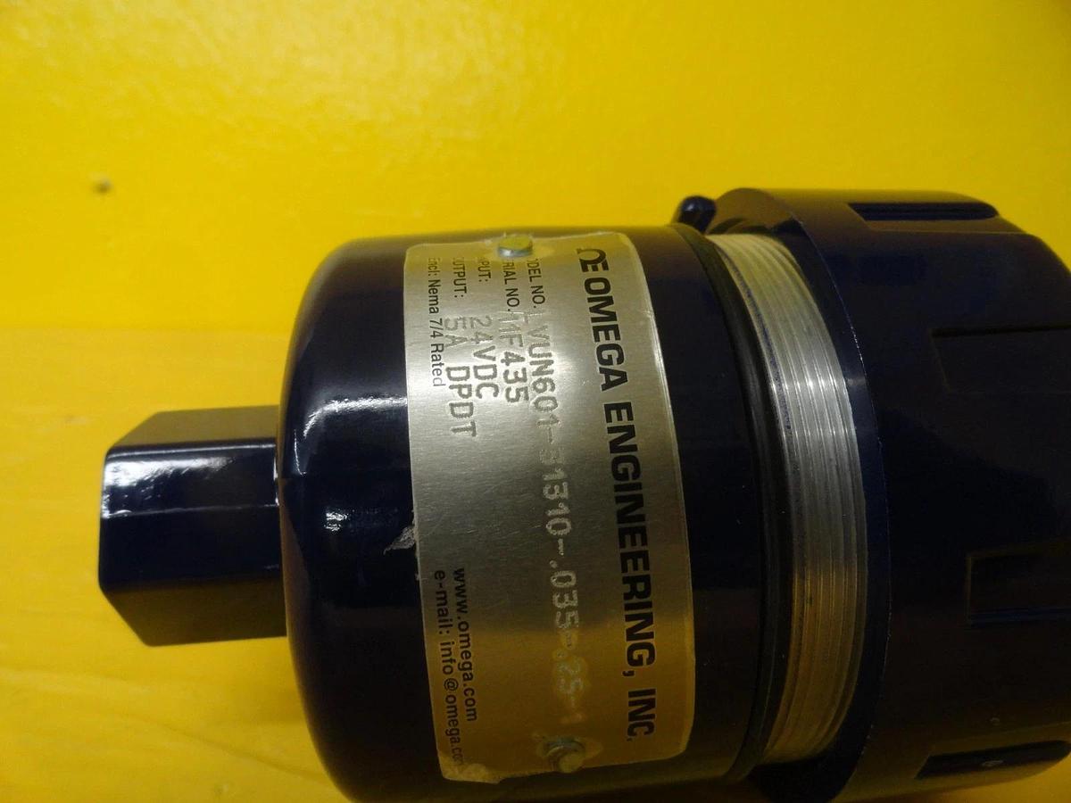Omega Engineering LVUN601-31310-.035-.25-1 Non Invasive Liquid Level Switch New