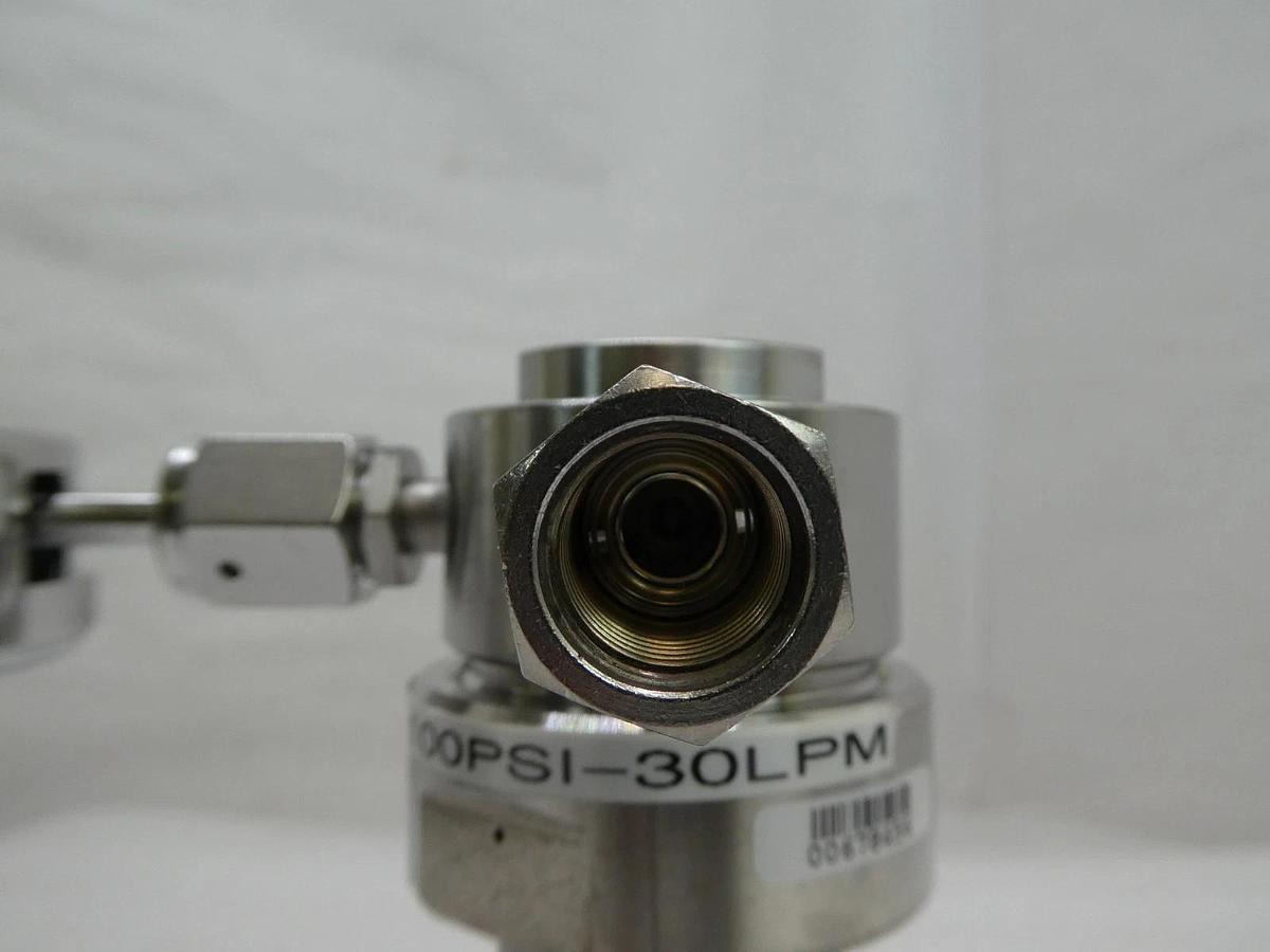 Used APTech AP1010SM 3PW FV4 FV4 0 Single Stage Regulator Valve Reseller Lot of 4