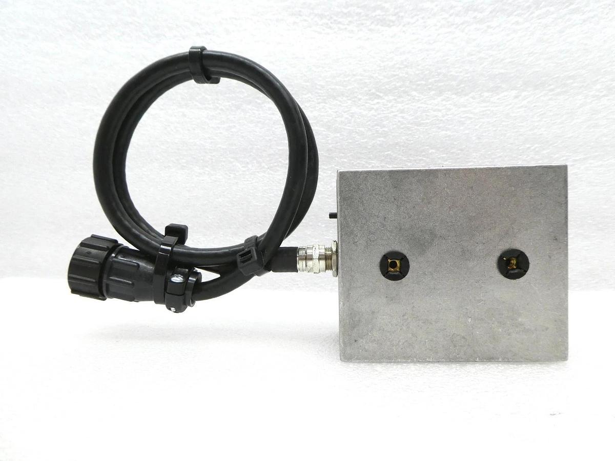 Used Axcelis Technologies 075342 RF Detector Module RF-2 Used Working