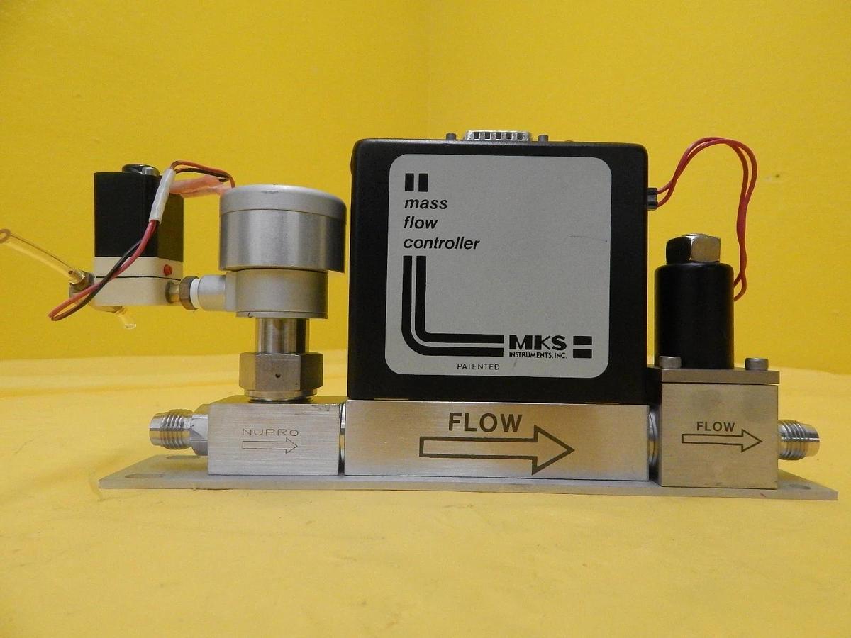 Used MKS Instruments 1259C-00100RVA Mass Flow Controller Assembly 3E1 81 Used Working