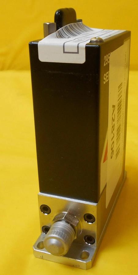 Used Tylan FC-2950MEP5 Mass Flow Controller MFC 20 SCCM O2 Used Working