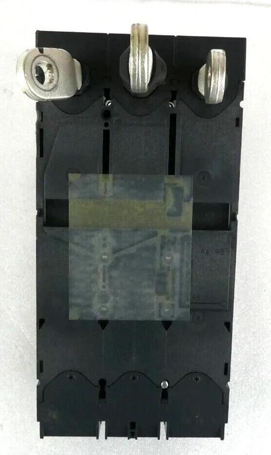 Used Schneider Electric LRF36400U31X 3-Pole Circuit Breaker PowerPact LR400 Working