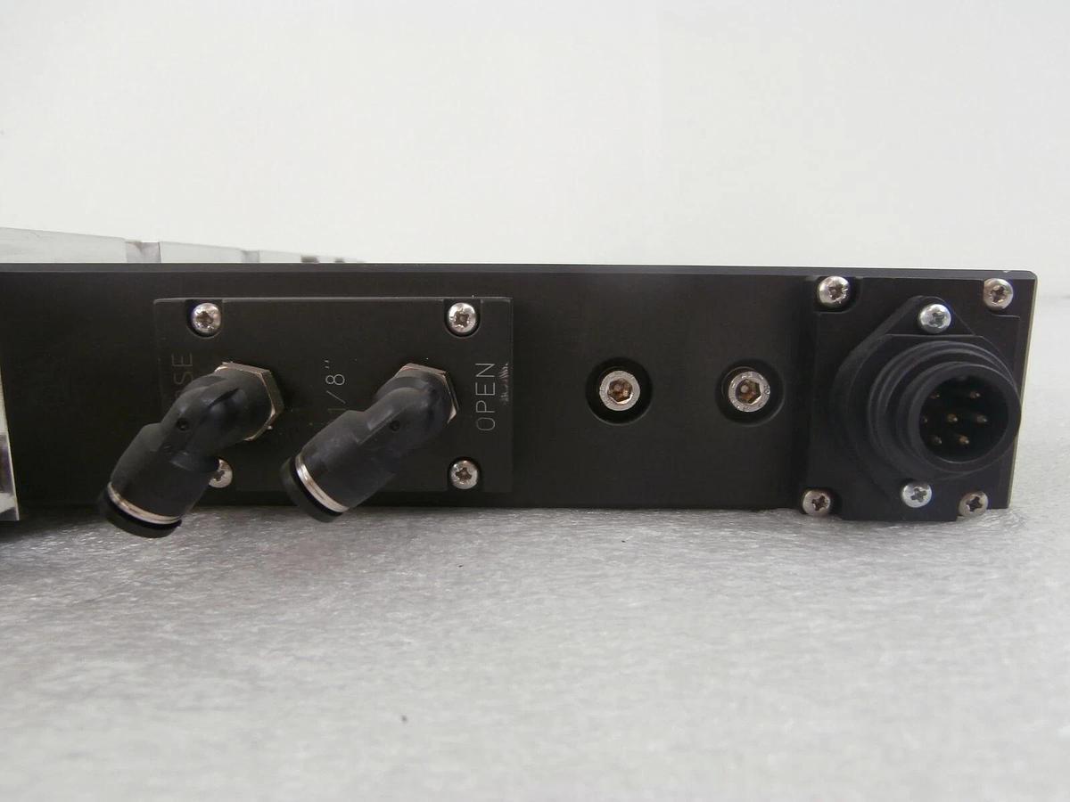 Used VAT 0200X-BA24-AIE2 Pneumatic Slit Valve MONOVAT Series 020 Working Surplus