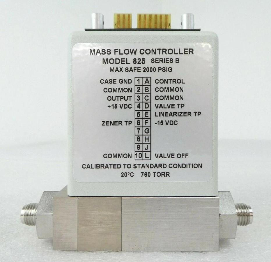 Used Edwards N8249A3B3 Mass Flow Controller MFC 825 Series B Varian 2215048 Working