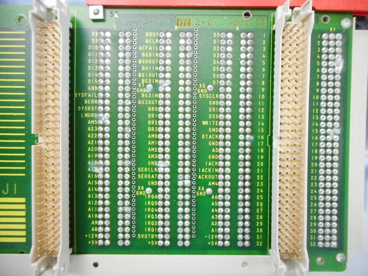 Used Schroff 33021-102 VME Systembus J1 PCB Card E11035551 Untested AS-IS