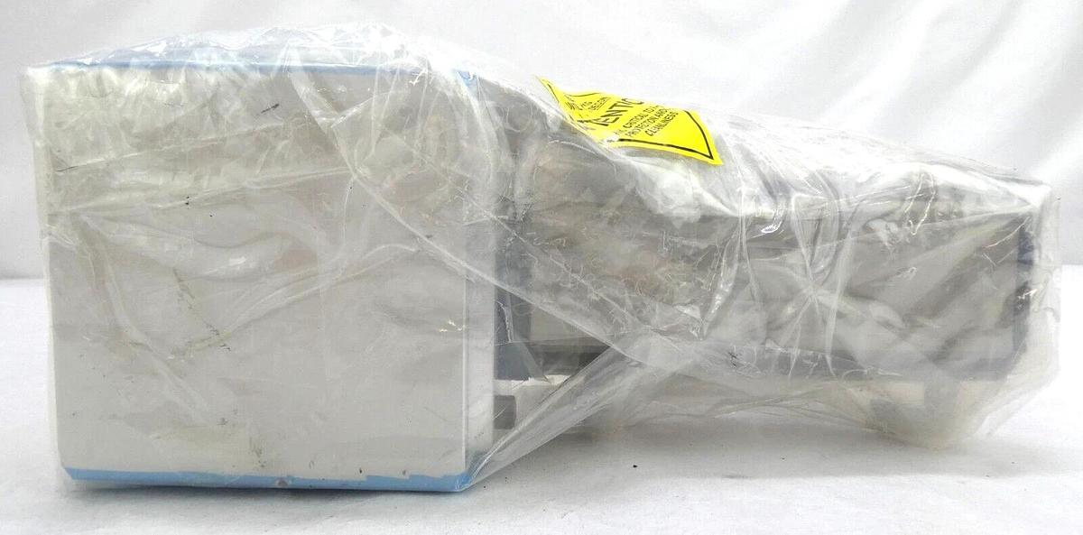 Used VAT 25132-EA14-ADJ1 Phenumatic Butterfly Vaccum Valve Assembly AMAT New Surplus