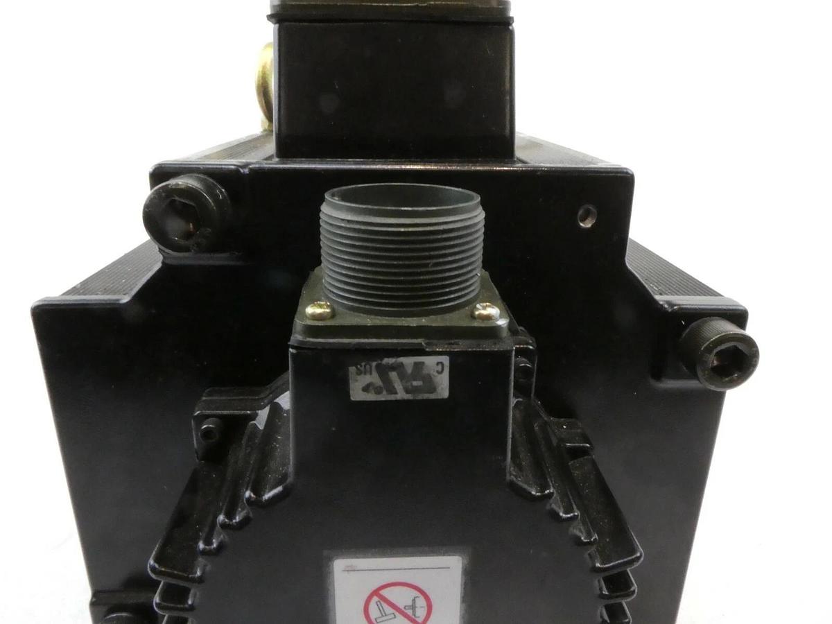 Used Yaskawa Electric SGMGH-75ACA61 AC Servo Motor Working Spare