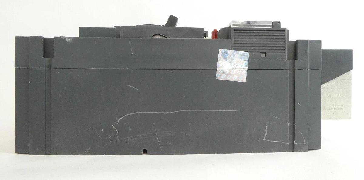Used Schneider Electric LGL36000S40X Circuit Breaker PowerPact LG 400 Working