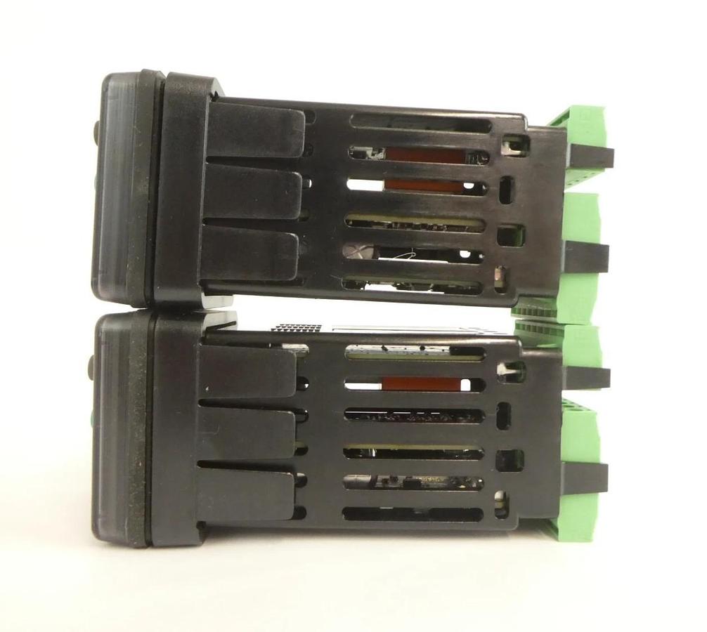 Used Watlow PM6C3FJ-5AAAAHQ EZKB-H5HC-AAAA Temperature Controller Lot of 5 Working