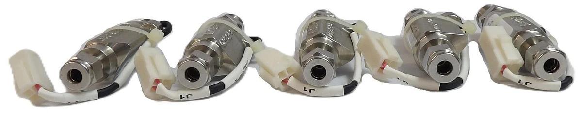 Gem Sensors 255536 FS-380 Flow Switch AMAT E65001343 Lot of 5 New